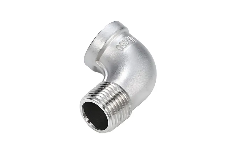 Колено с внутренней и наружной резьбой под углом 90°